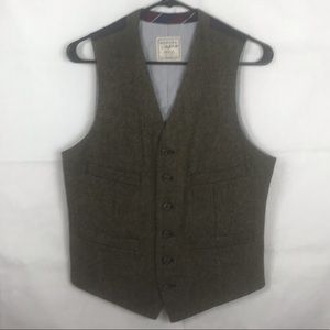 Merona, Size Small, Brown and Tan Chevron Pattern Vest